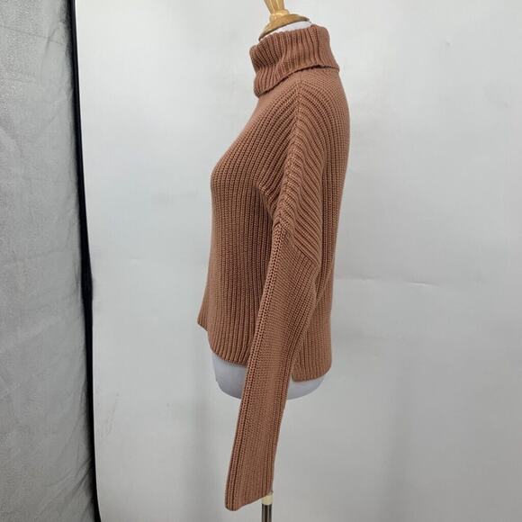 Abercrombie & Fitch Sweater Womens XS Extra Small Wheat Turtleneck Crop Ribbed - Picture 4 of 12